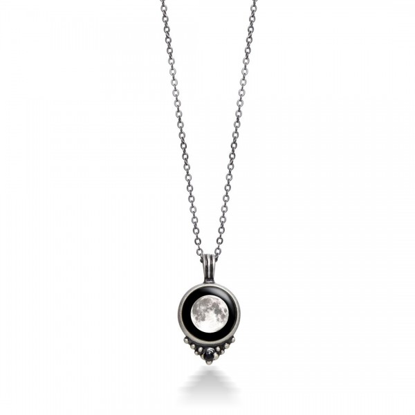 Classic Necklace with Black Swarovski Crystal